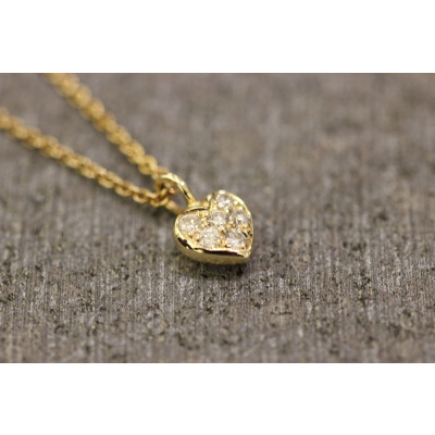 Hjerte med pavefattede brillanter i 14 karat guld   (11/25)