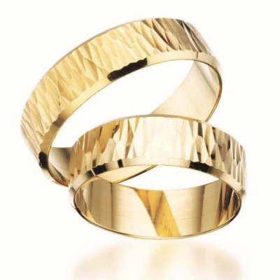 Hjerteringe i guld   (05/25)