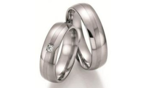 Vielsesringe i Titan - Evolution   (03/22)