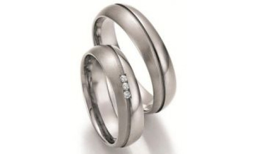 Vielsesringe i Titan - Evolution    (03/22)