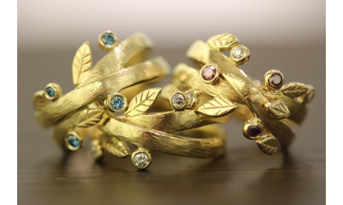 Bladring i 14 karat guld.   (09/24)