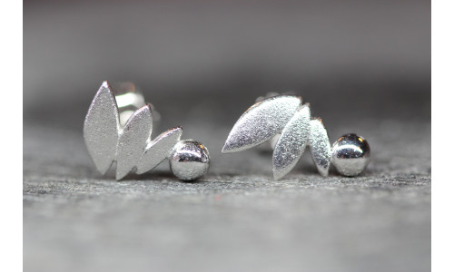 Ørestikker i hvidguld i 14 karat   (01/20)