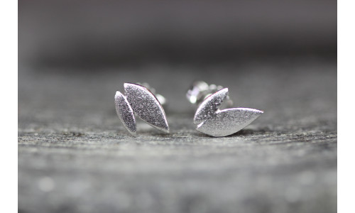 Ørestikker i hvidguld 14 karat    (11/25)
