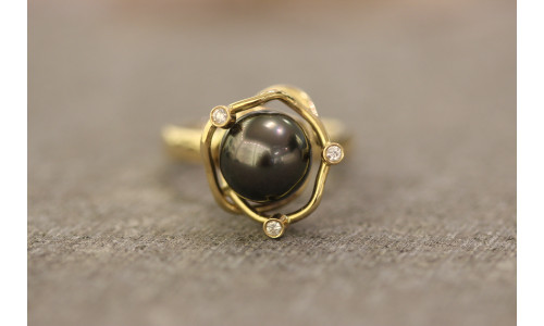 Ring med tahitiperle og brillanter i 14  karat guld