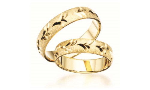 Hjerteringe i guld    (05/25)